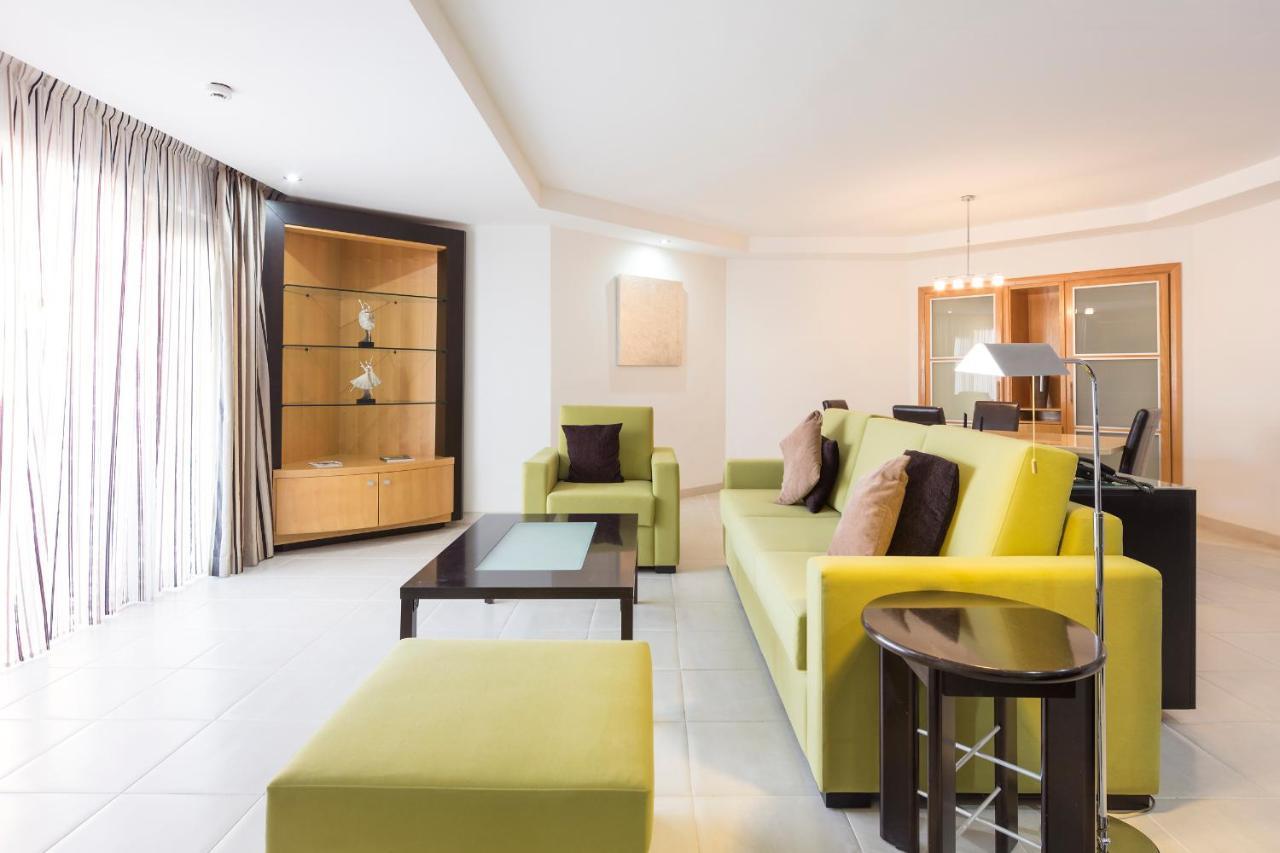 Atlas Suites Tenerife By Enjoyahome Los Cristianos  Exterior foto